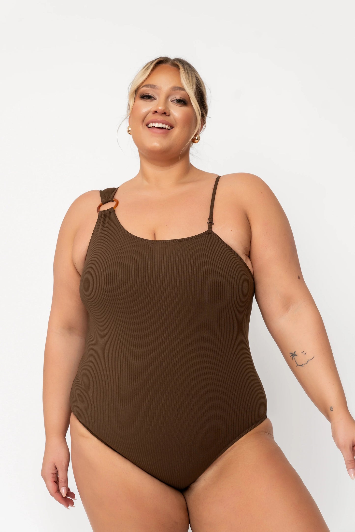  Ripple One Piece | Chocolate