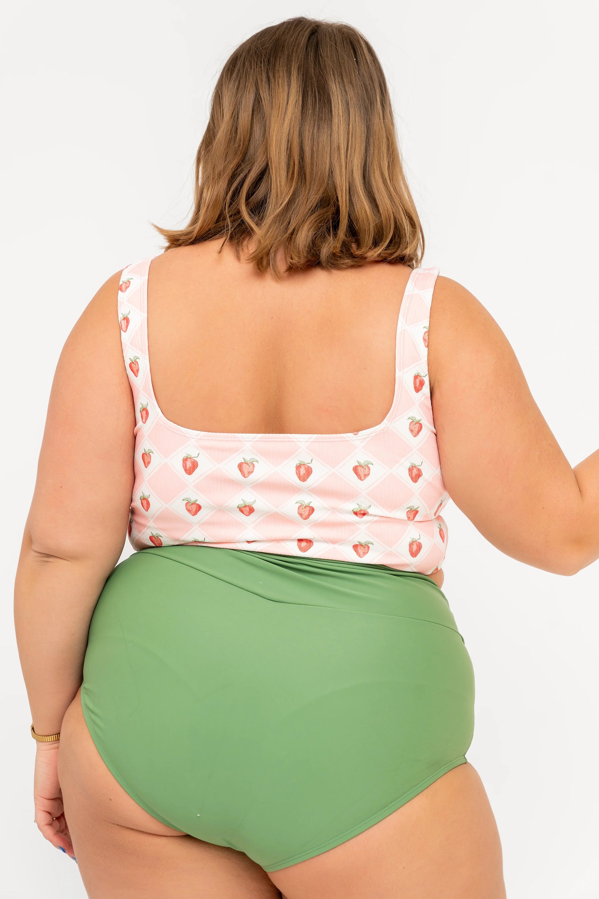  Coast Top | Strawberry Check