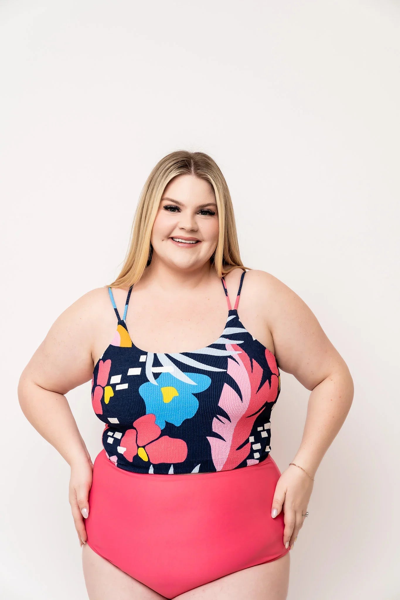  Destination Top | Blue Wave Floral