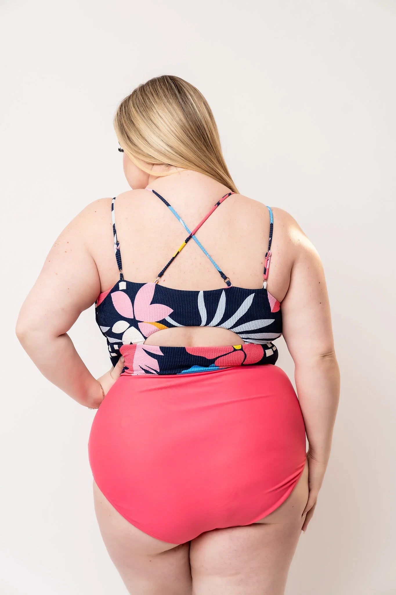  Destination Top | Blue Wave Floral
