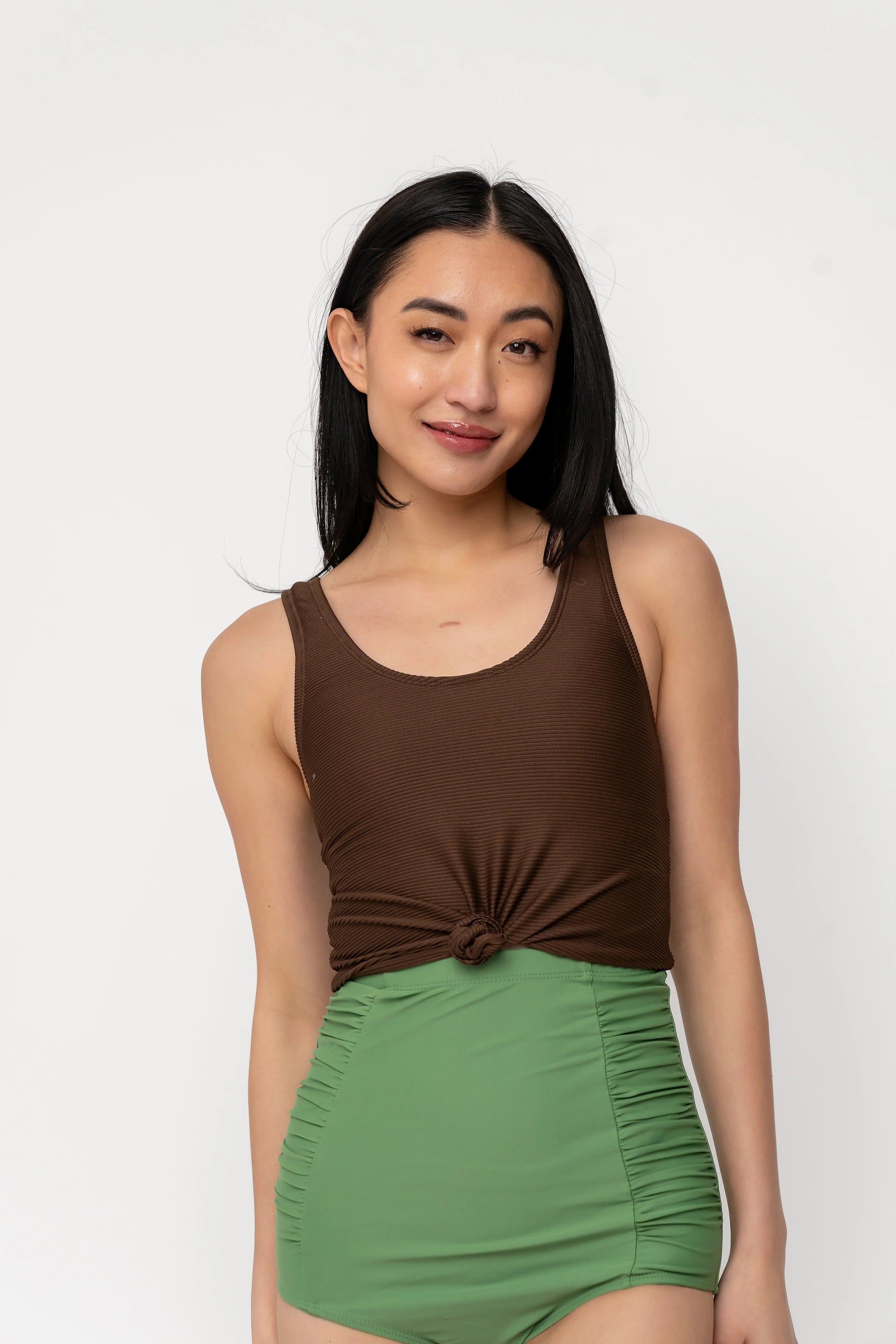  Traveler Top | Chocolate