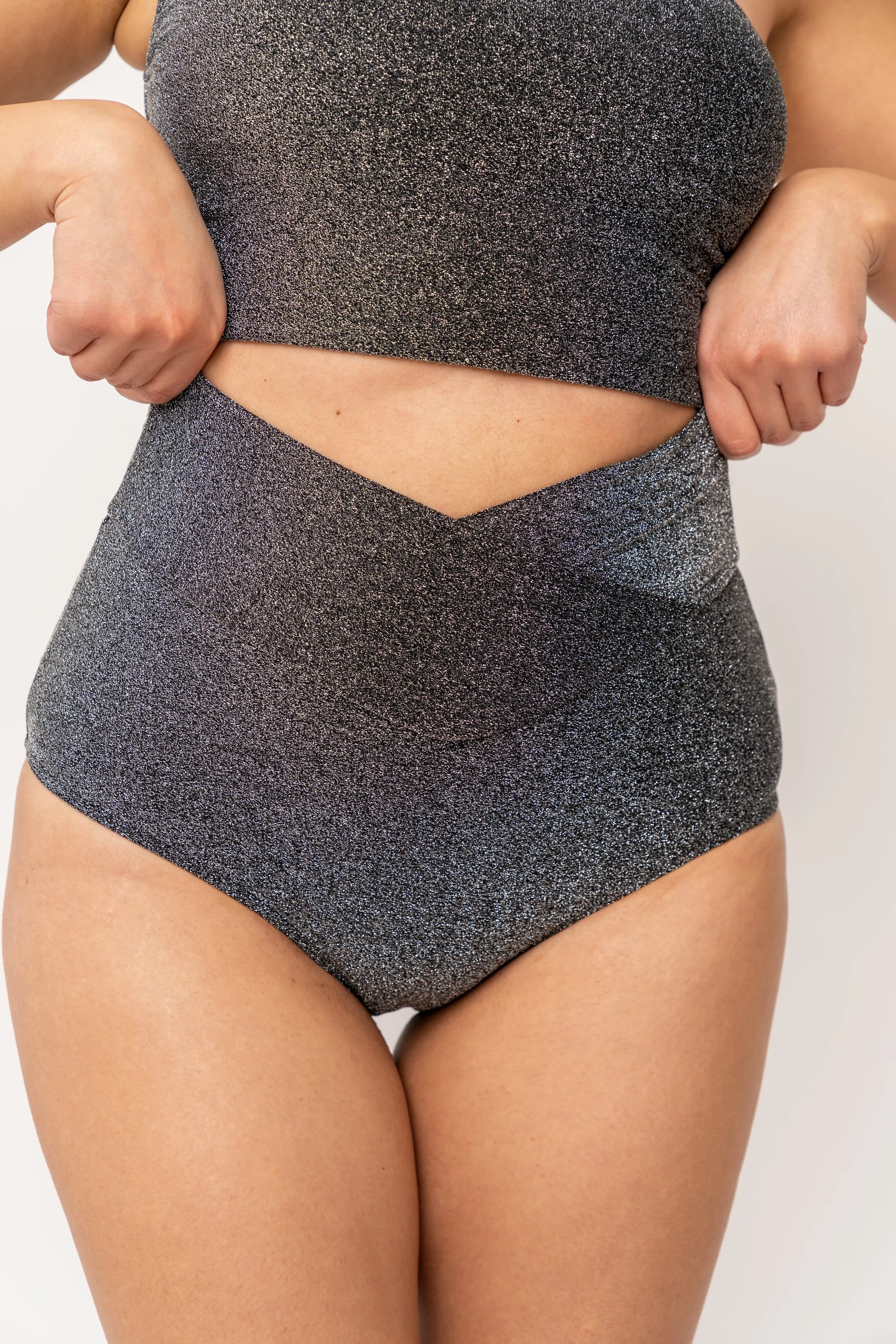  Vacationer Bottom | Black Shimmer