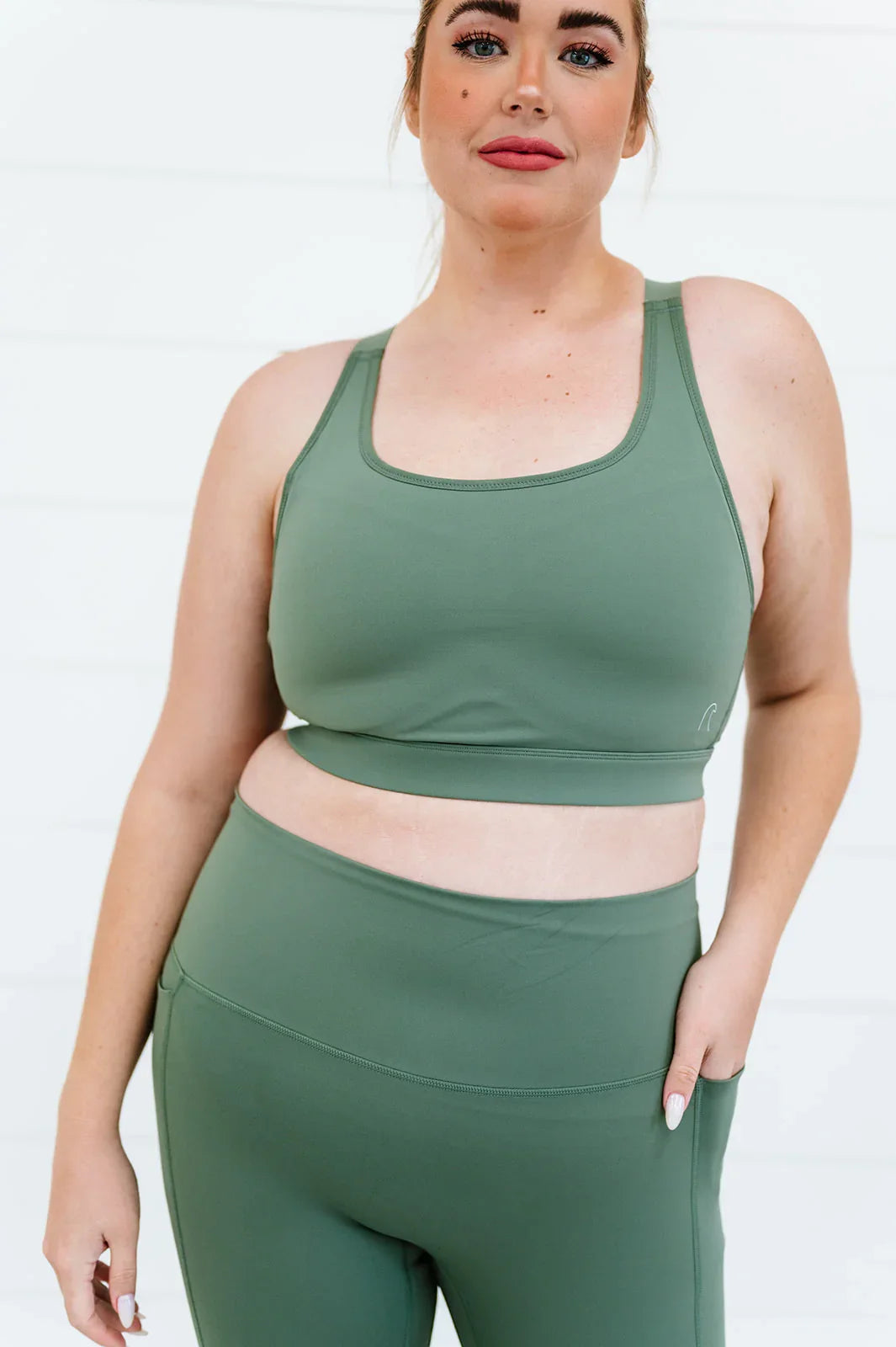  Performance Sports Bra | Willow Green
