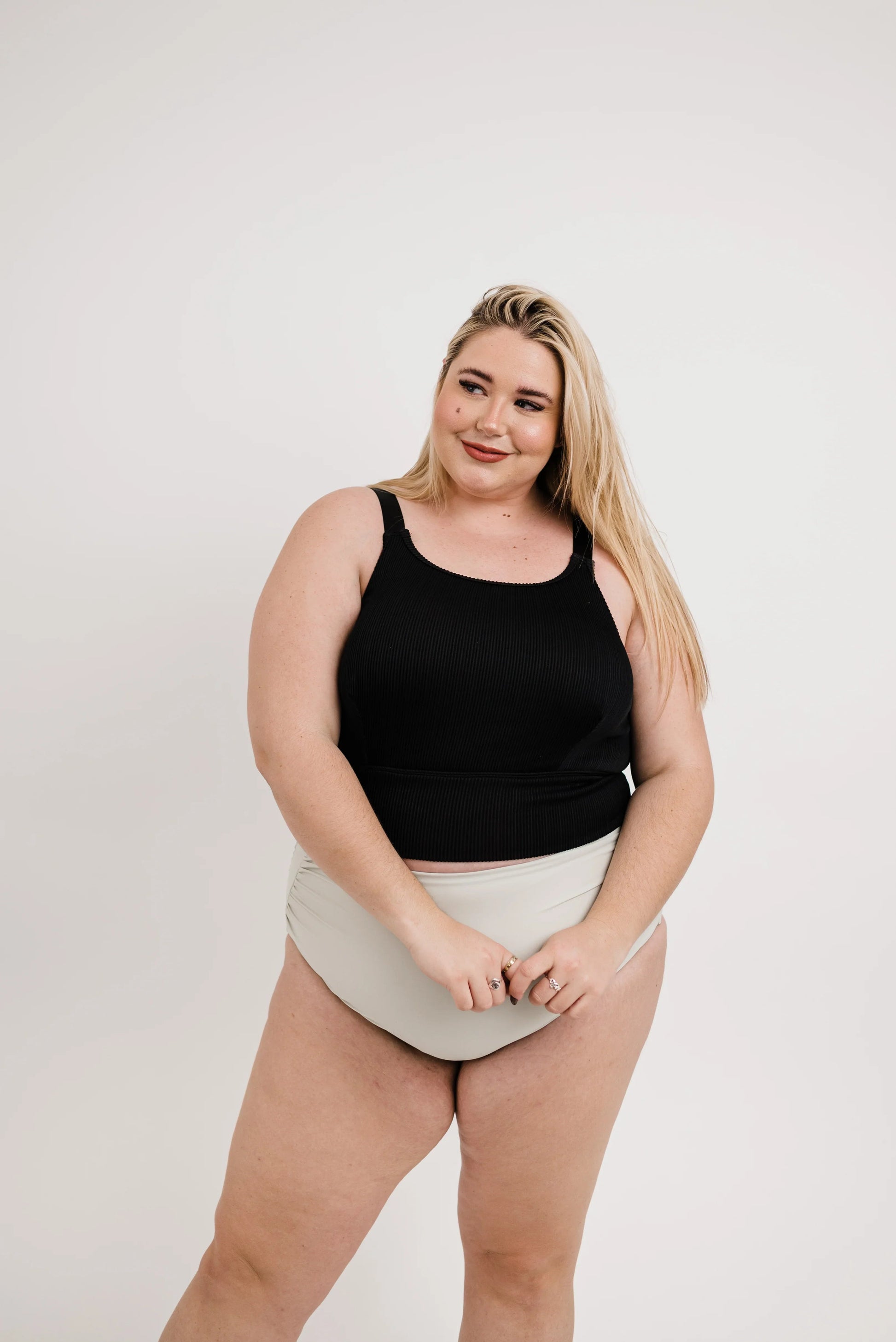  Adventurer Top | Black