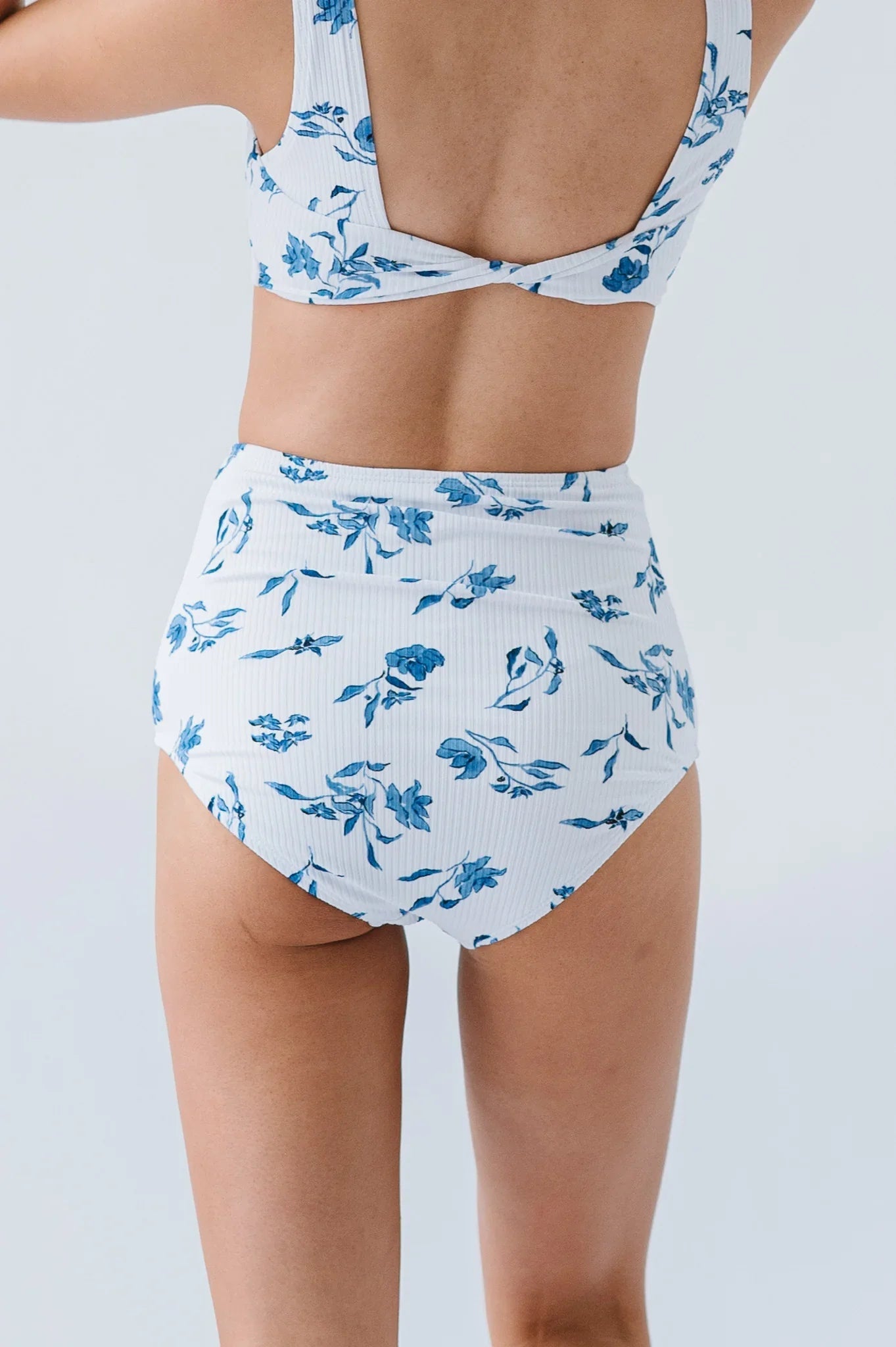  Wave Bottom | Ocean Blue Floral