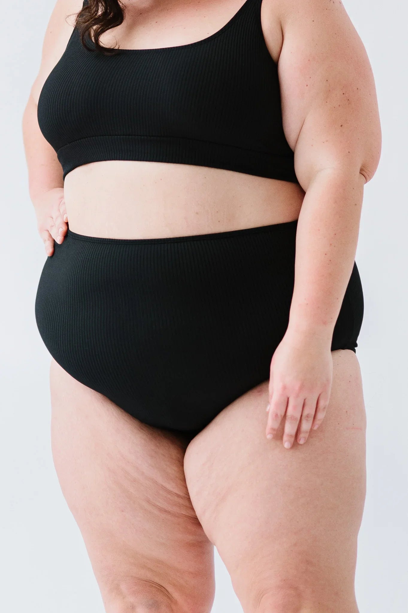  Wave Bottom | Black
