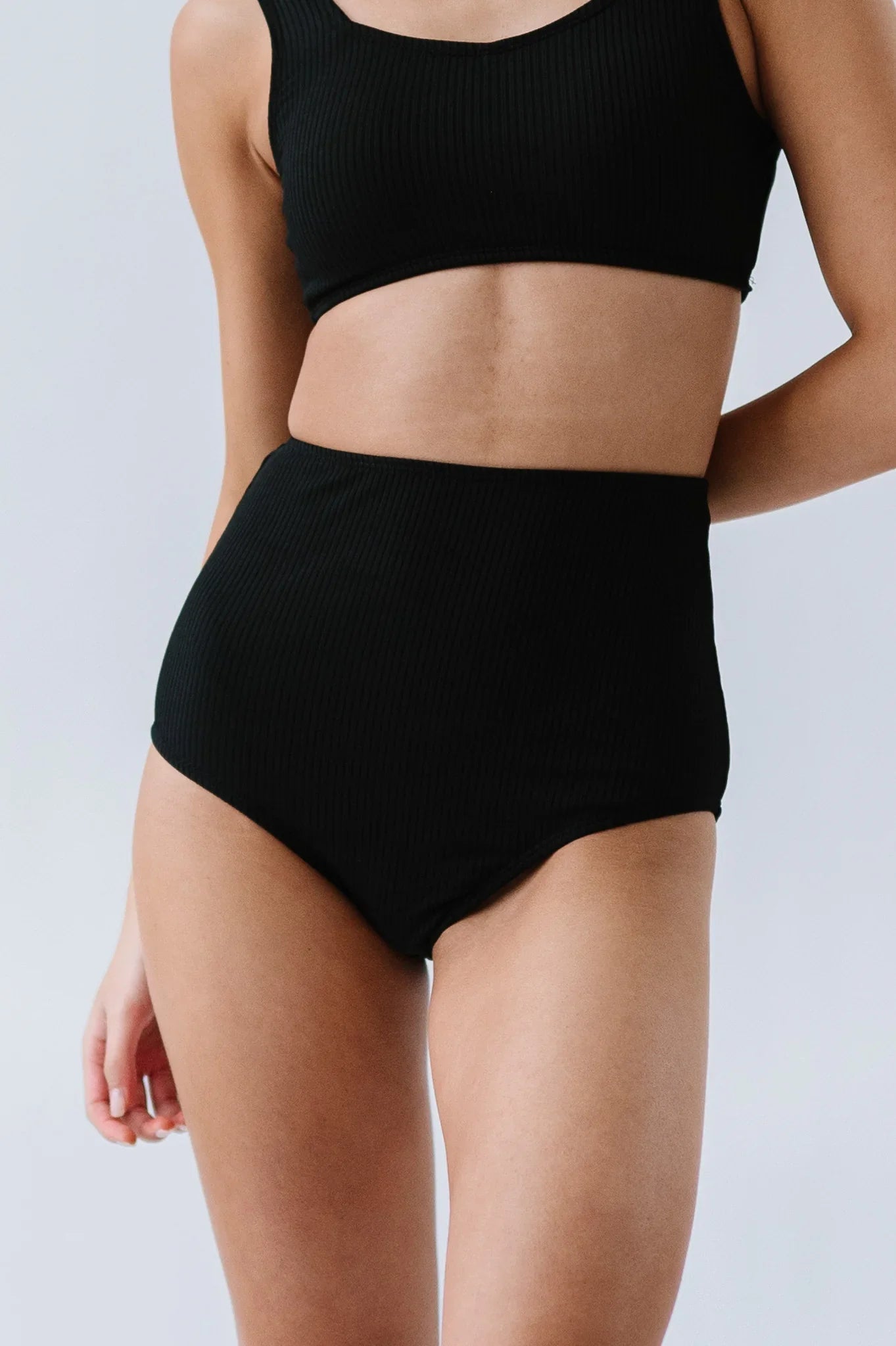  Wave Bottom | Black