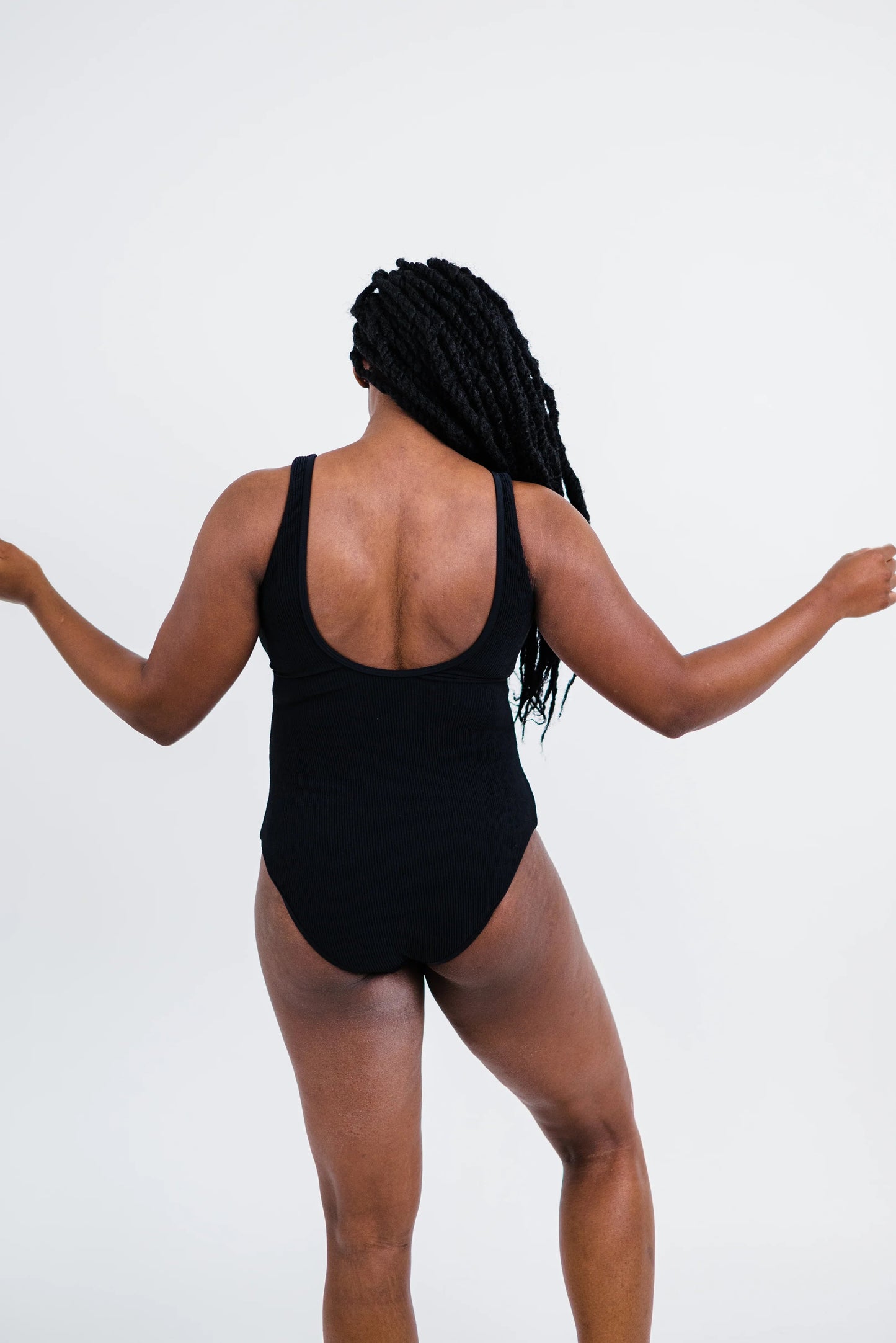  The Escape | Black