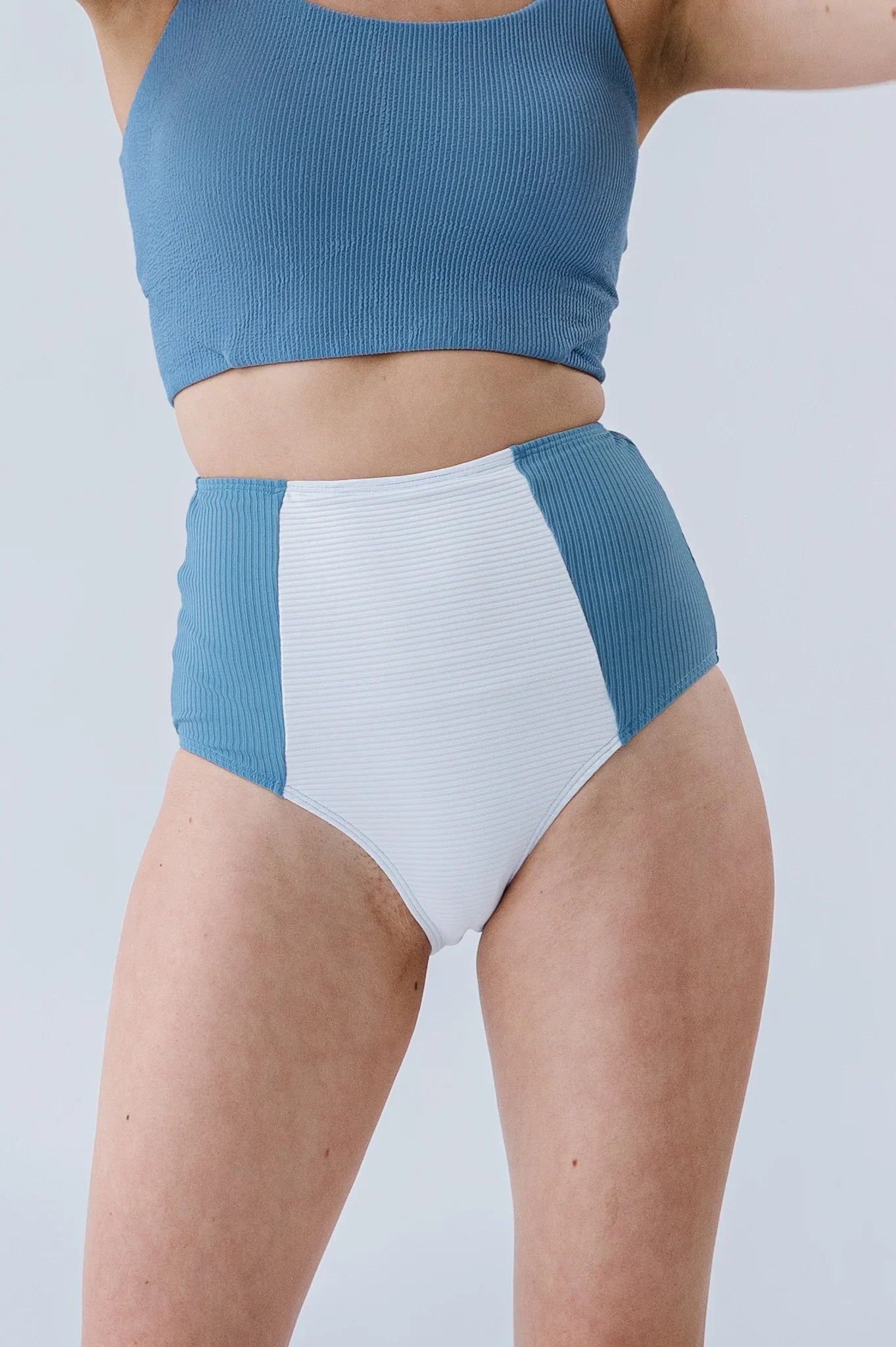  Island Colorblock Bottom | Surface Blue
