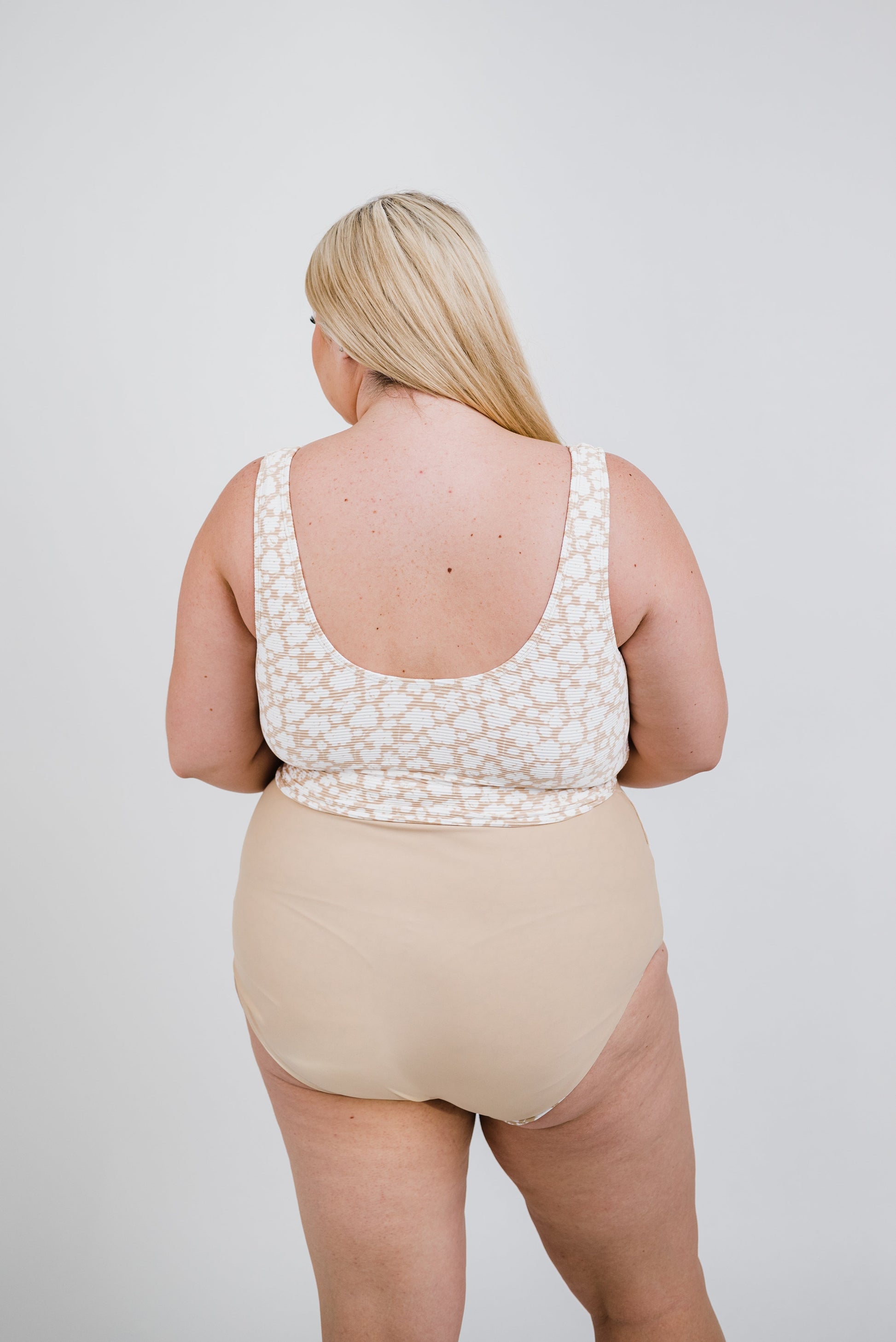  Traveler Top | Tan Floral | Final Sale