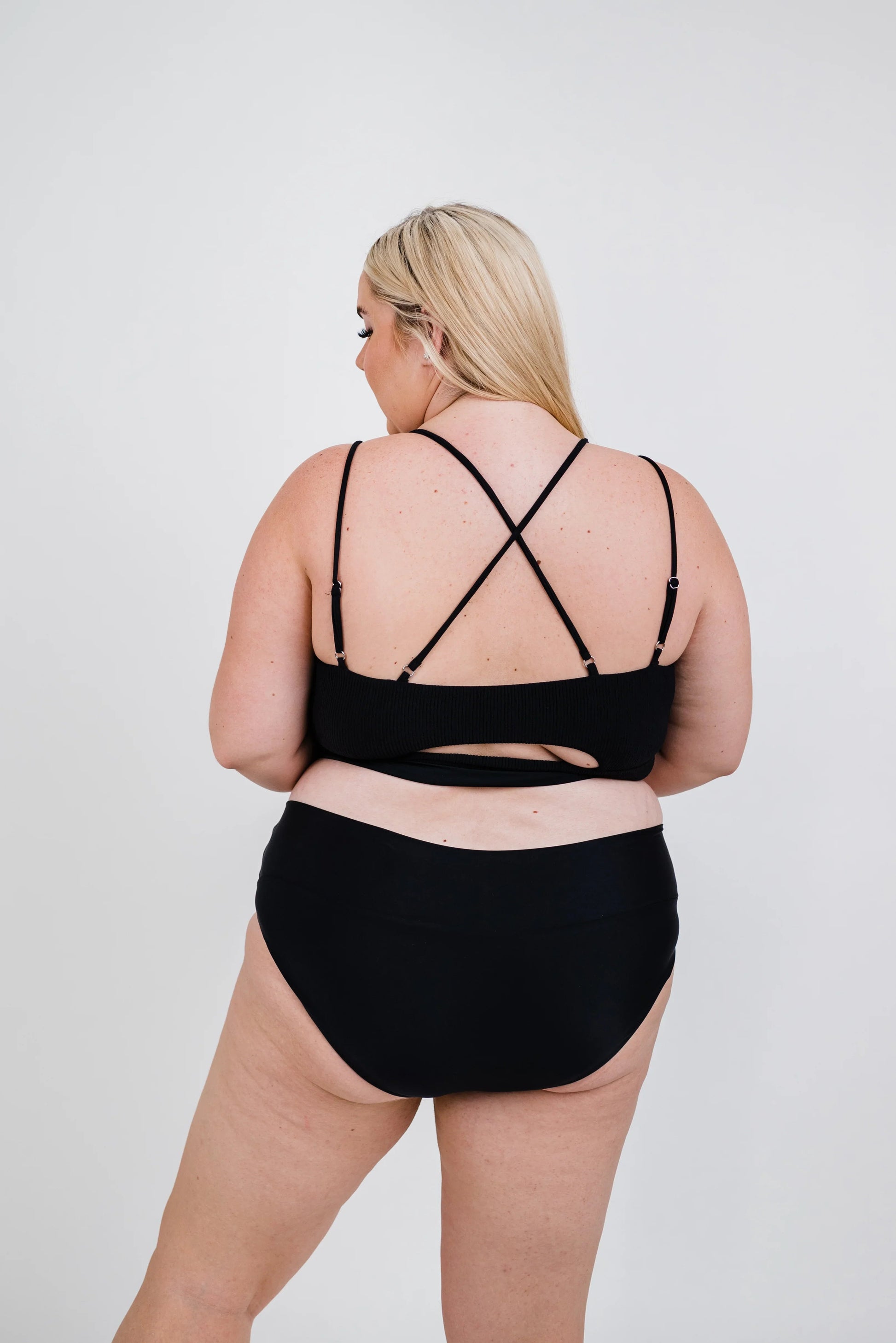  Destination Top | Black
