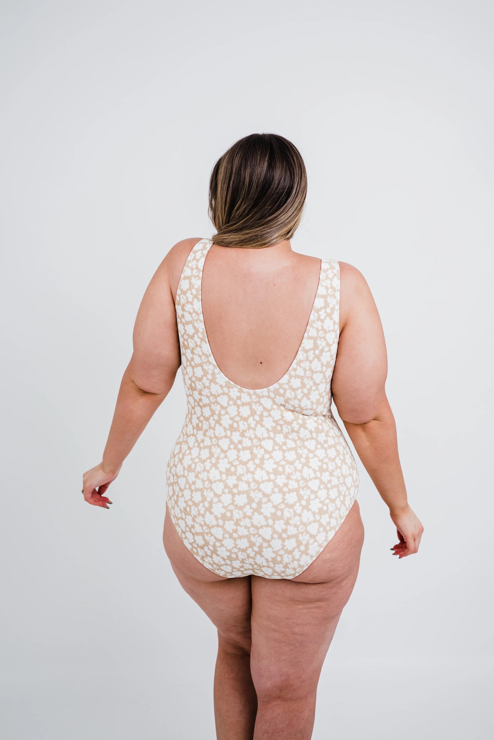  The Escape | Powder Tan Floral Print