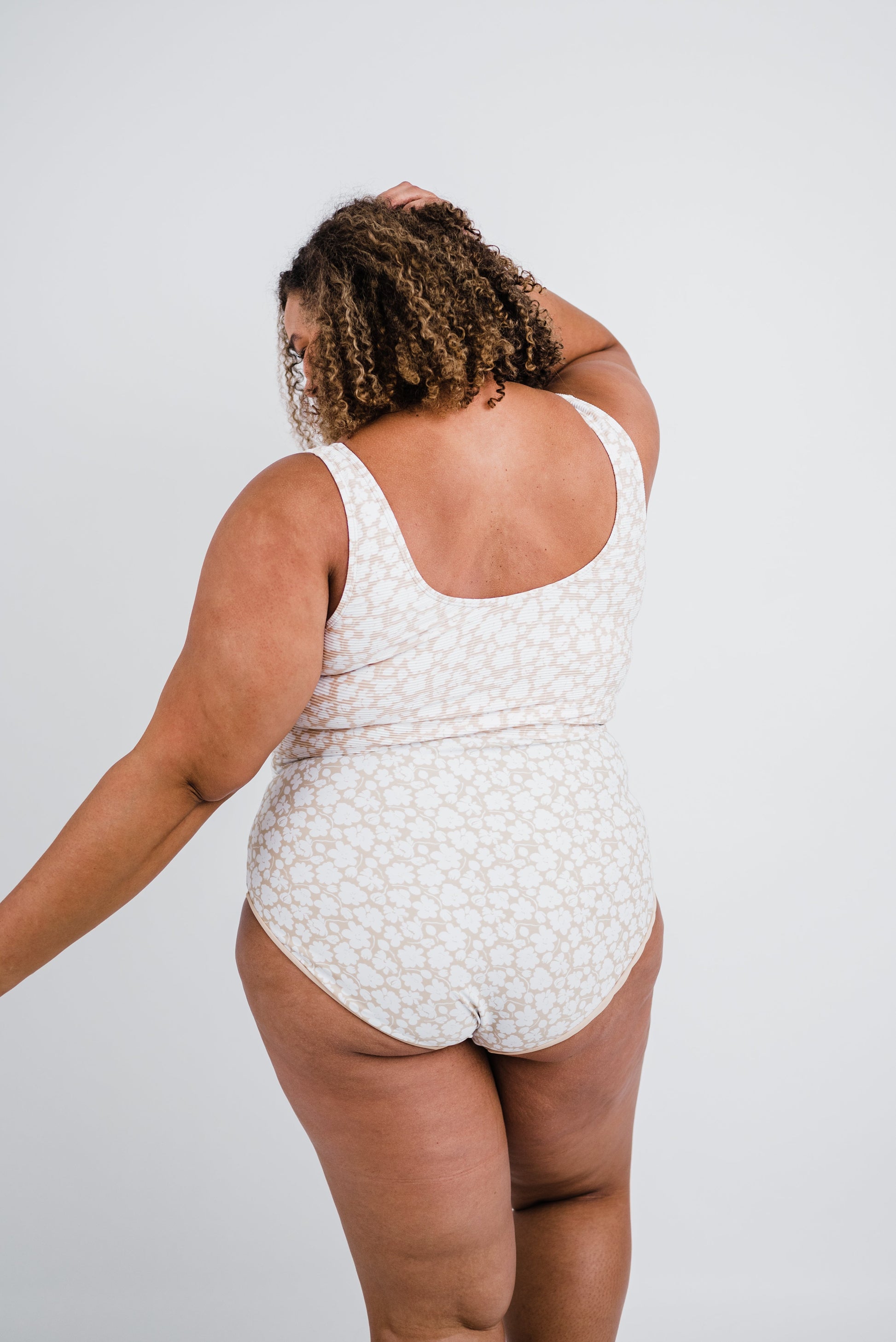  Traveler Top | Tan Floral | Final Sale