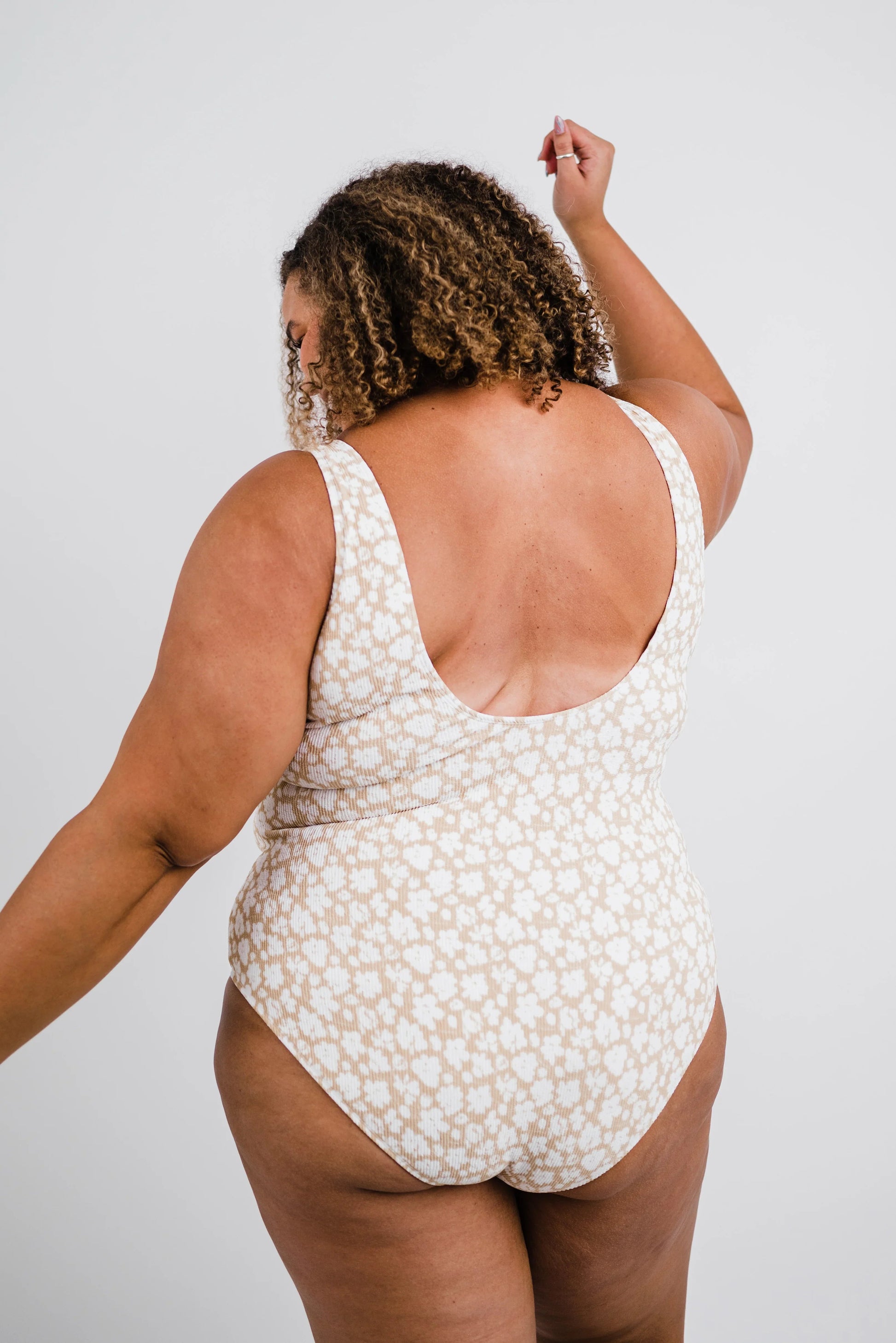  The Escape | Powder Tan Floral Print