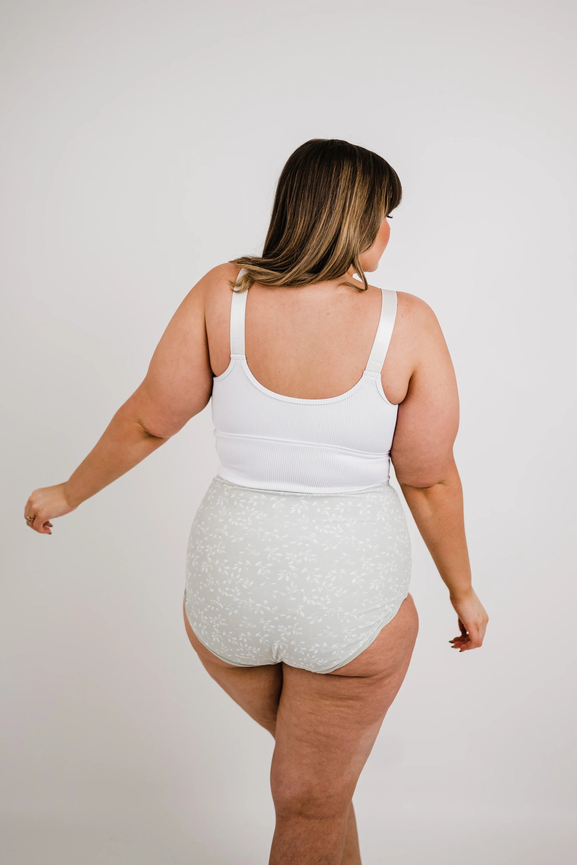  Adventurer Top | White