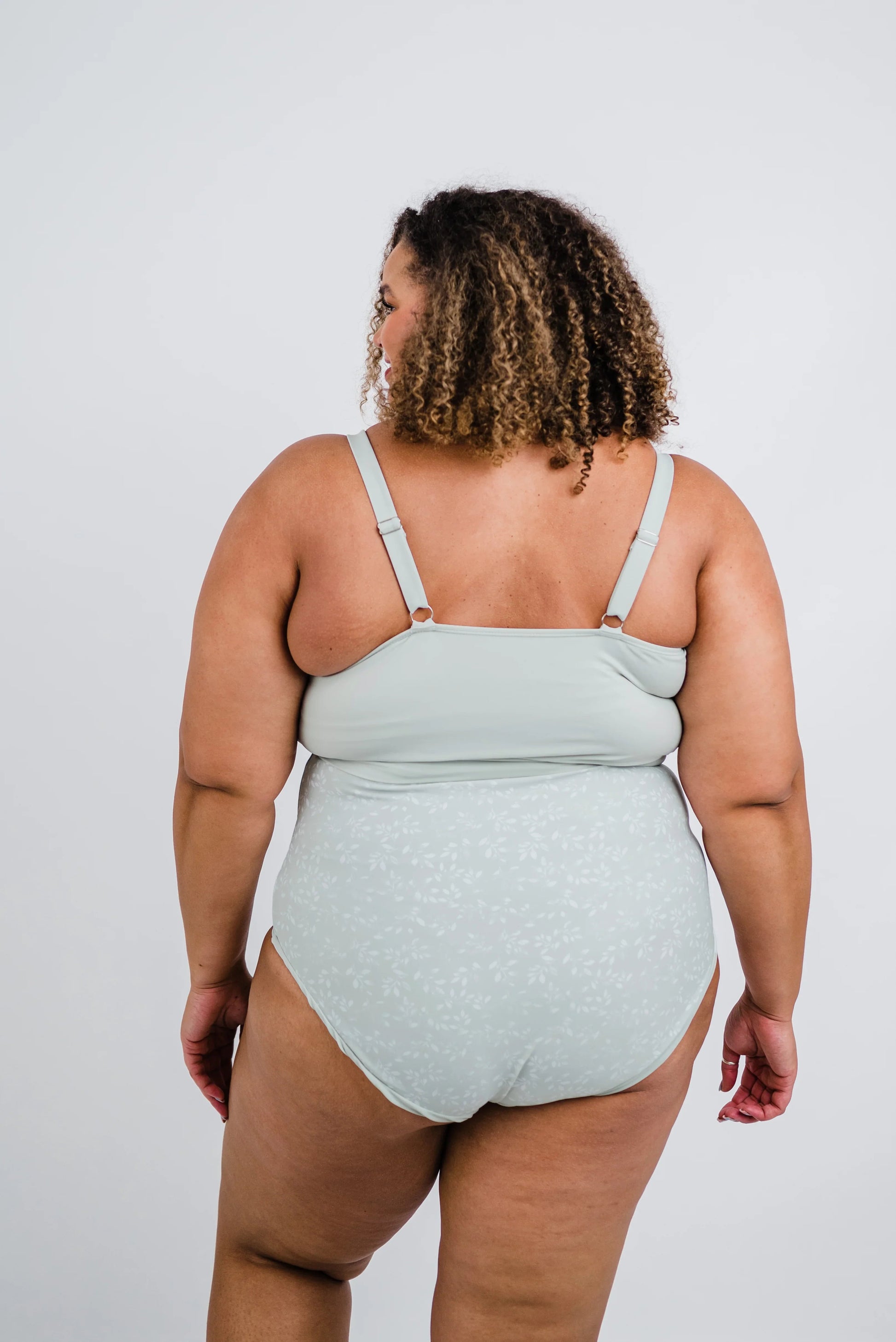  Stay-Cation Top | Sage