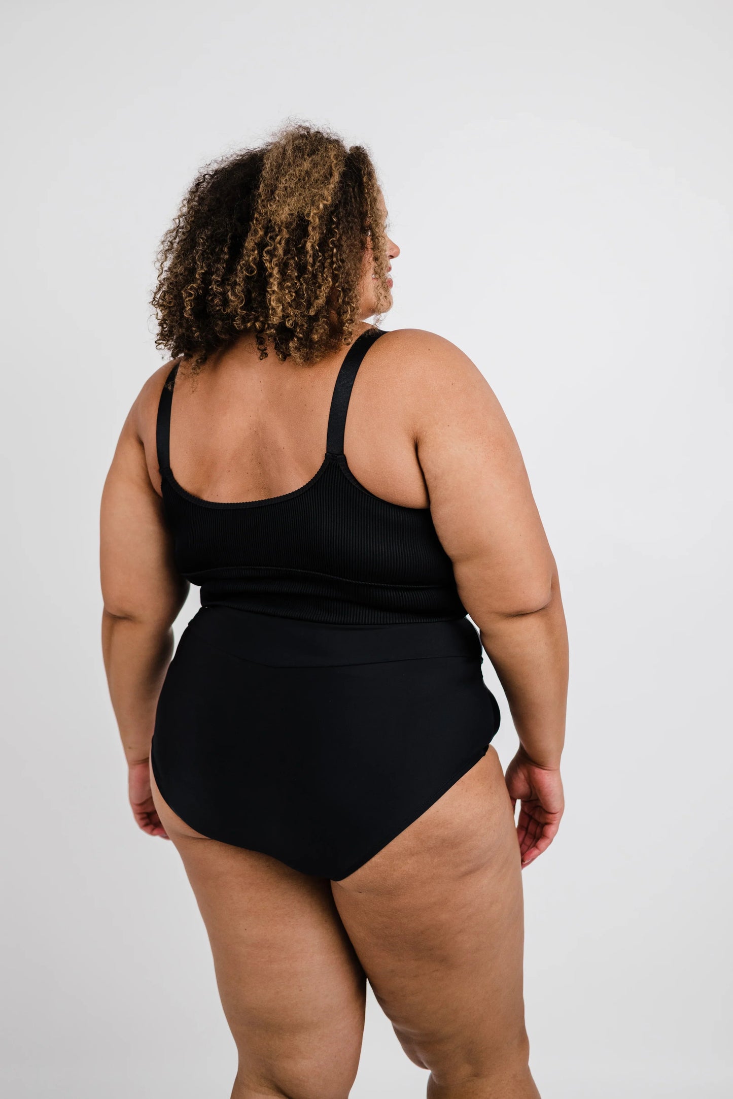  Adventurer Top | Black
